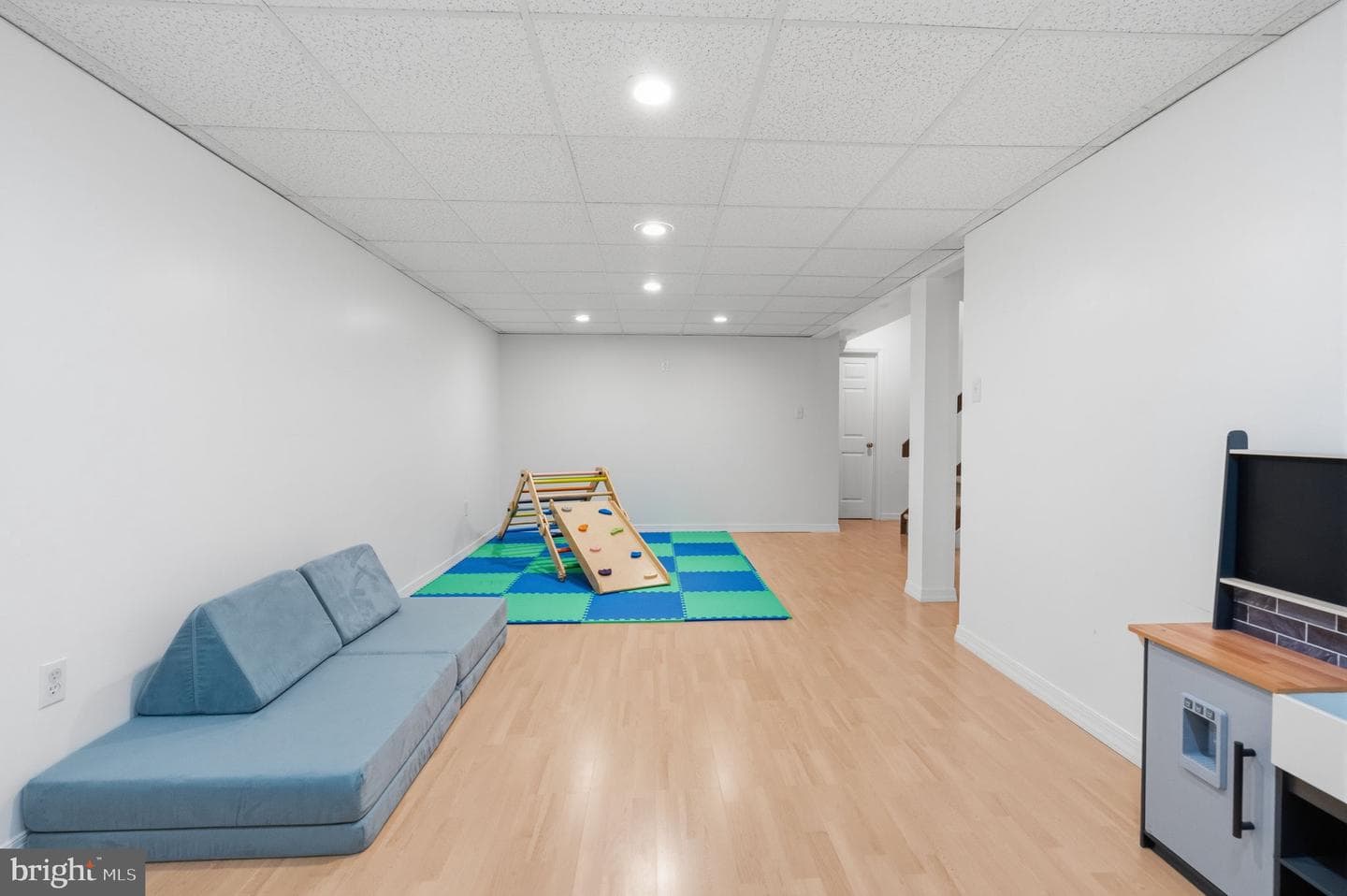 312 Winding Way photo 36
