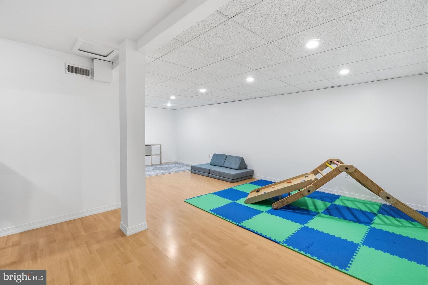 312 Winding Way photo 37