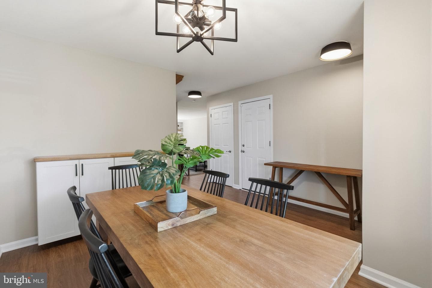 312 Winding Way photo 7