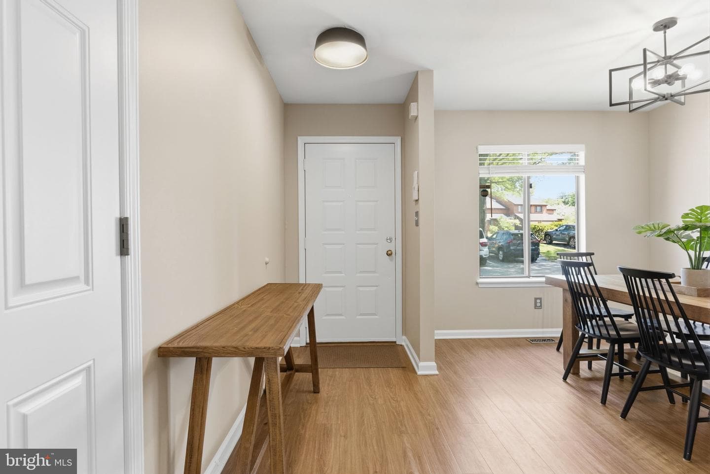 312 Winding Way photo 8