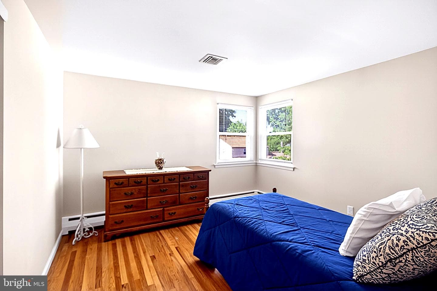 555 Elliott Drive photo 20