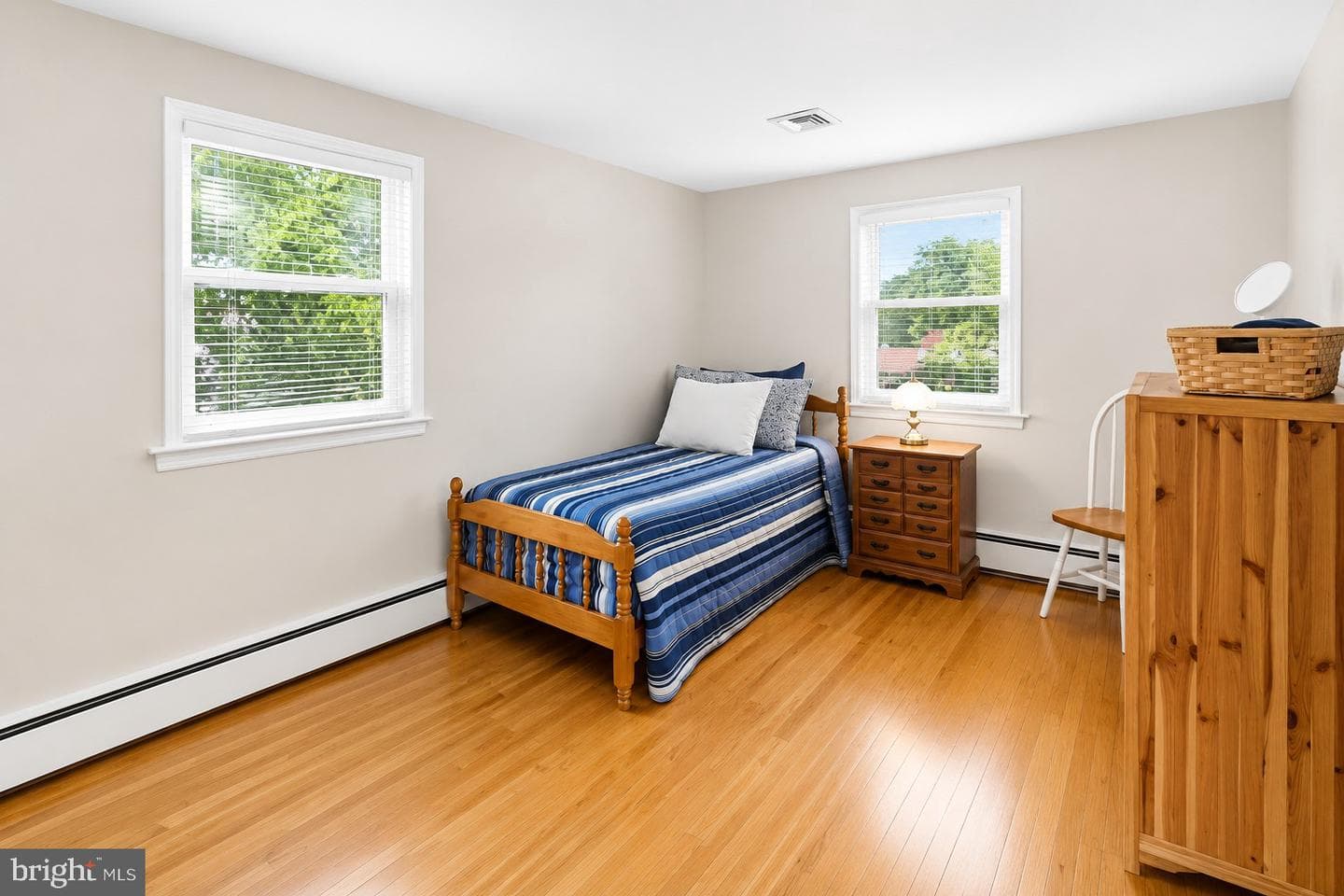 555 Elliott Drive photo 23