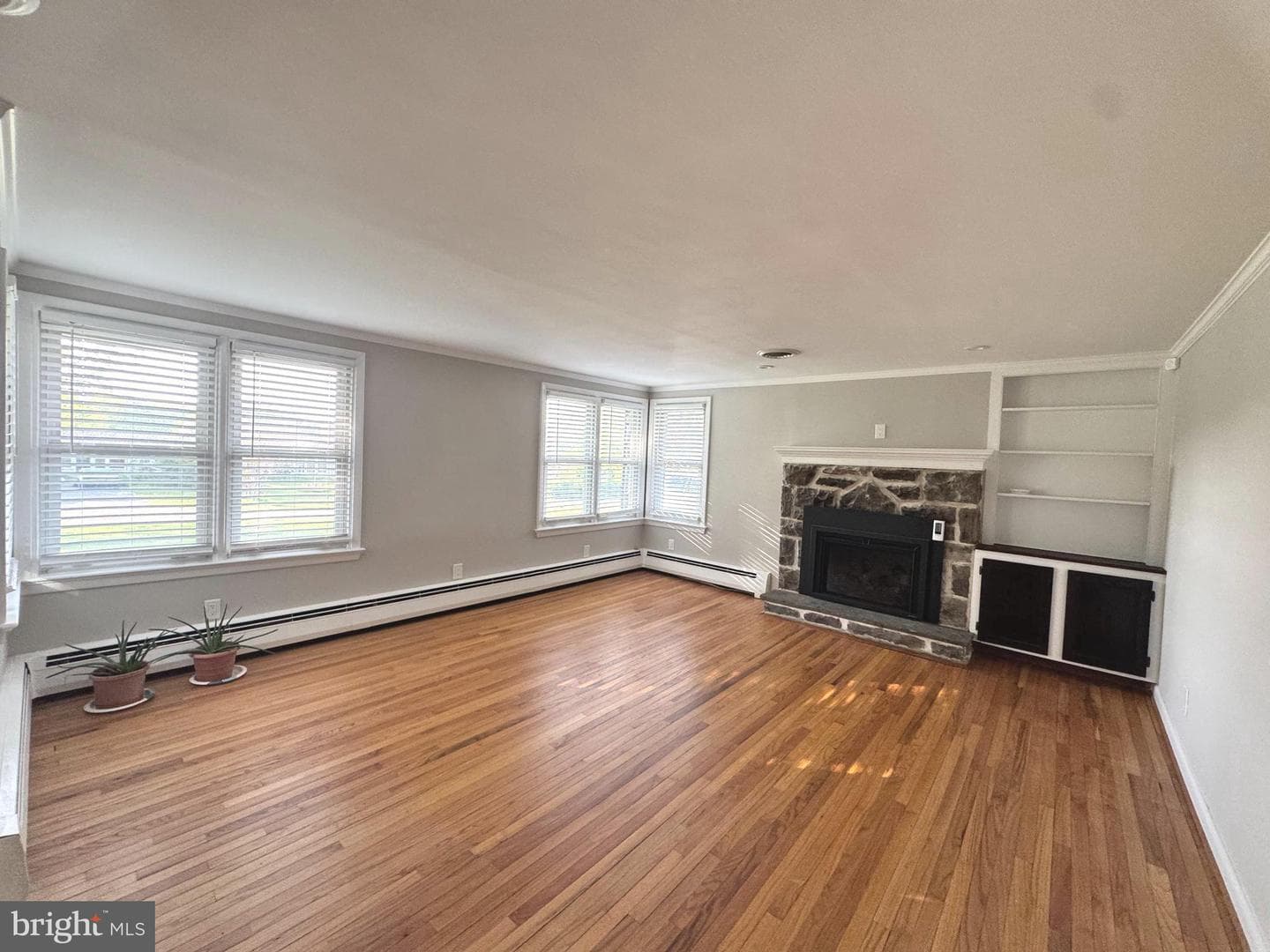 2072 Yarnall Road photo 3