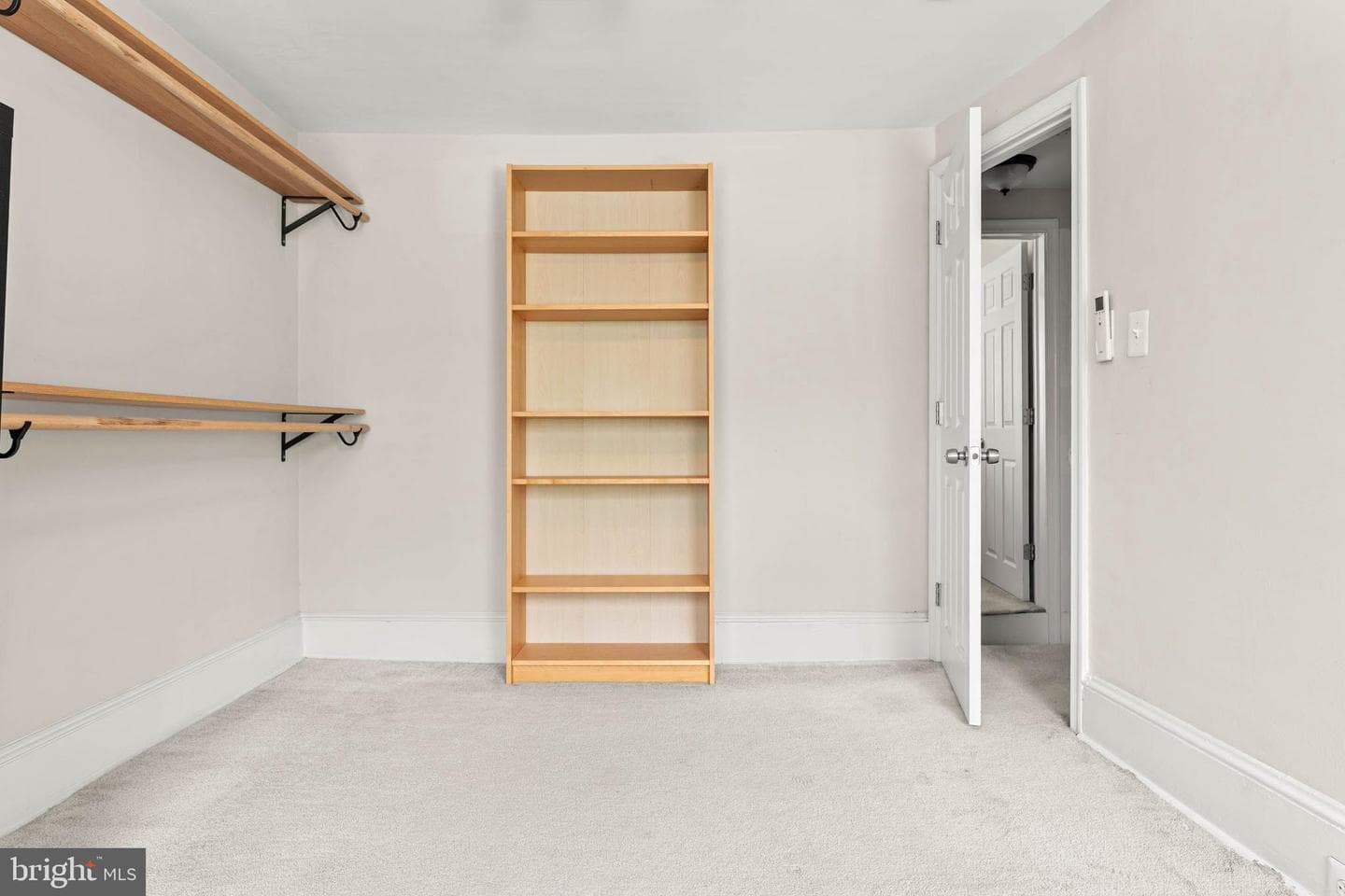 232 W 5th Avenue photo 20