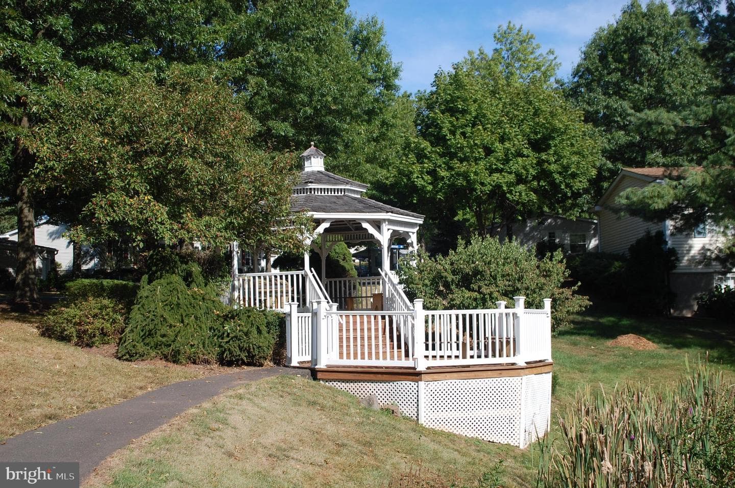 12 Victoria Court photo 67