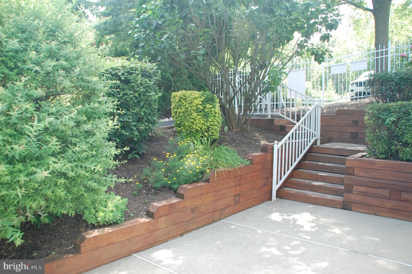 12 Victoria Court photo 78