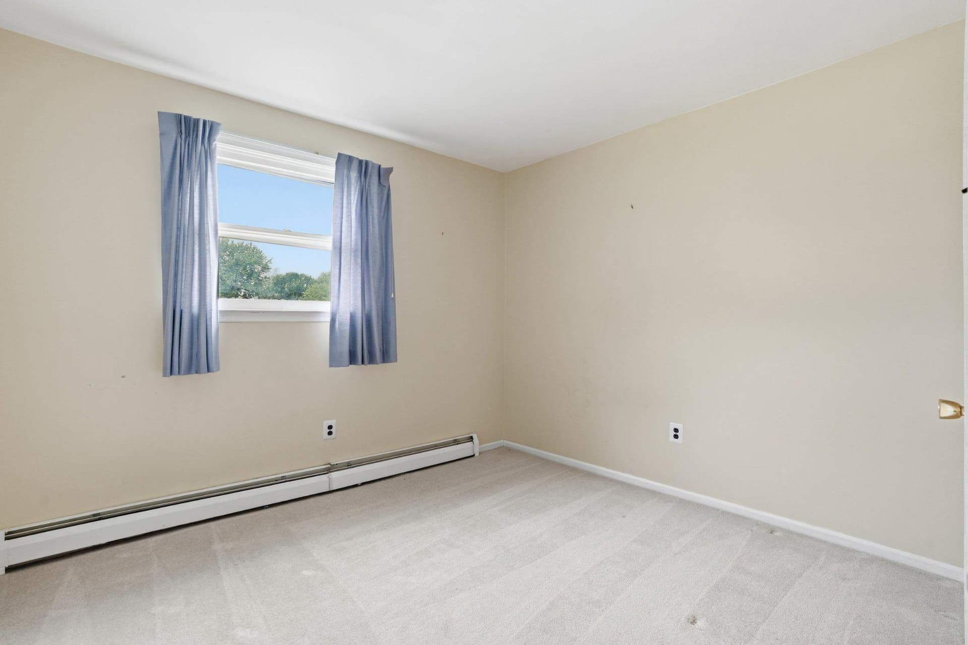 330 Wexford Road photo 17