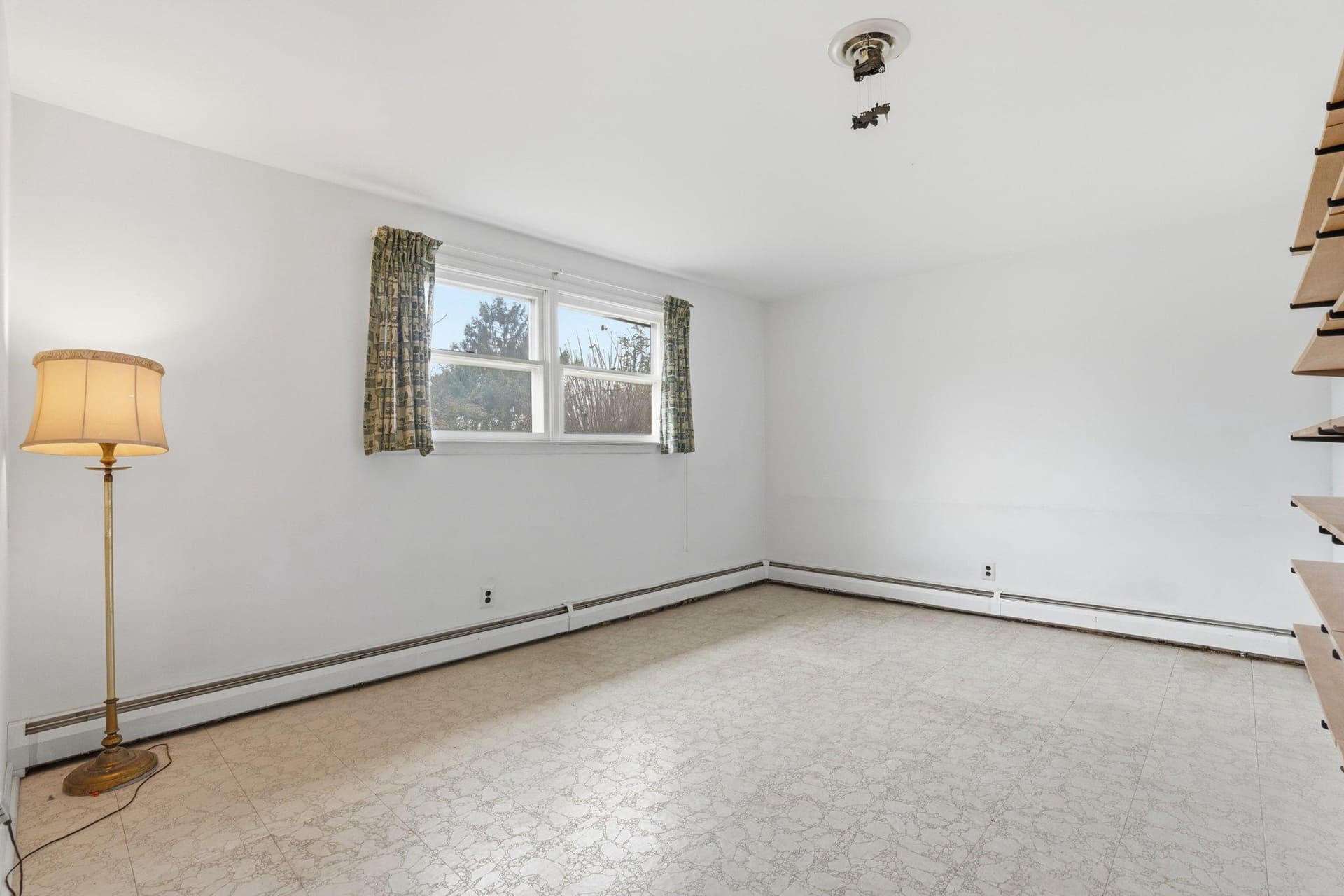 330 Wexford Road photo 30