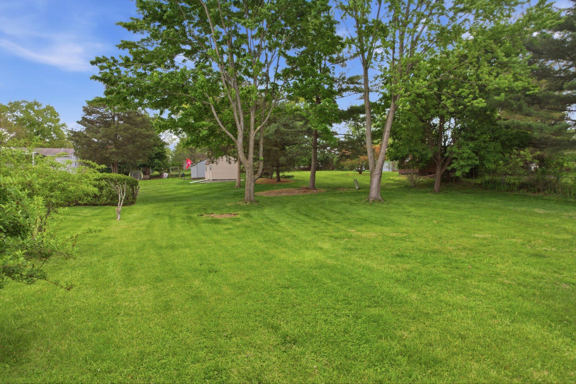 330 Wexford Road photo 45