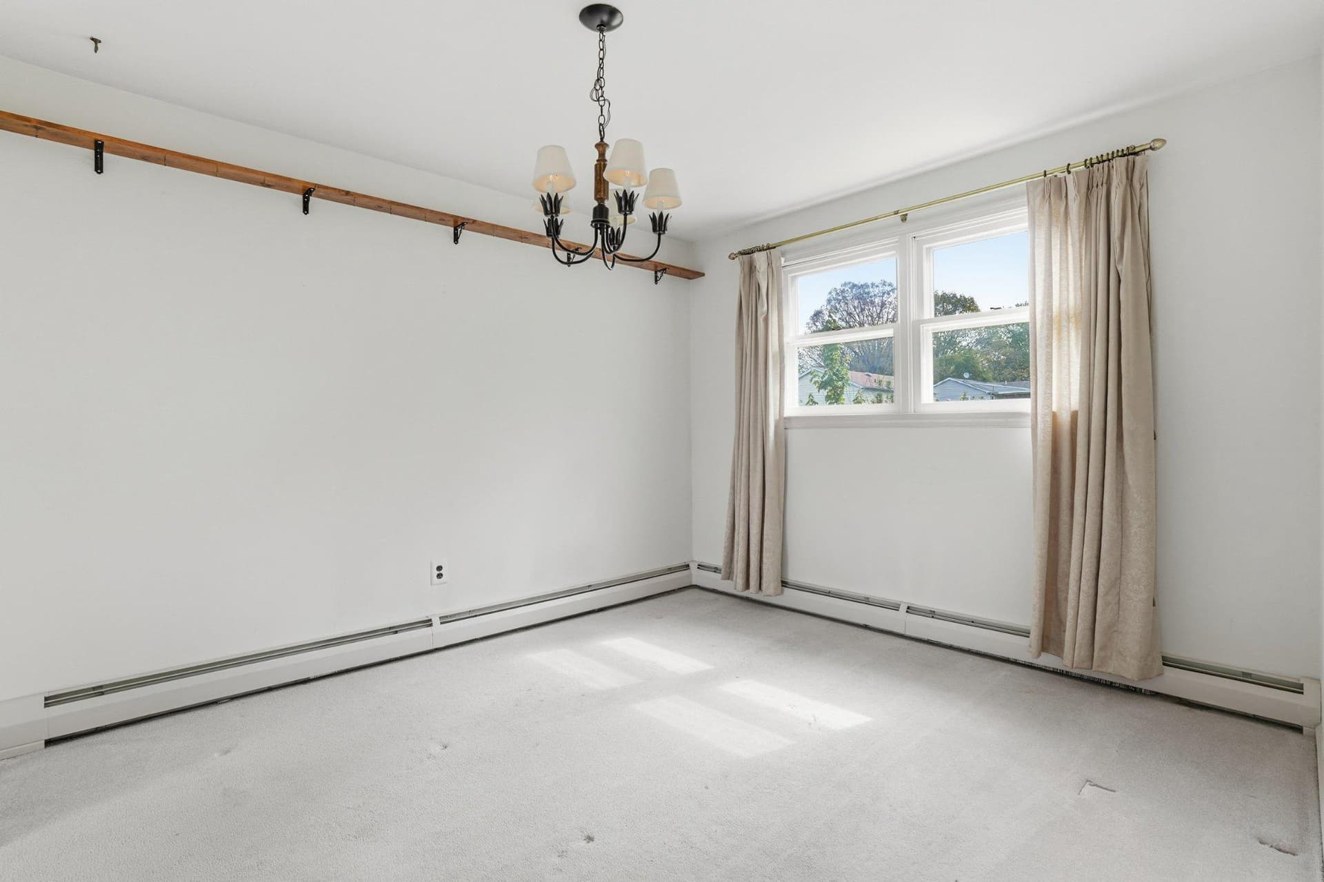 330 Wexford Road photo 7