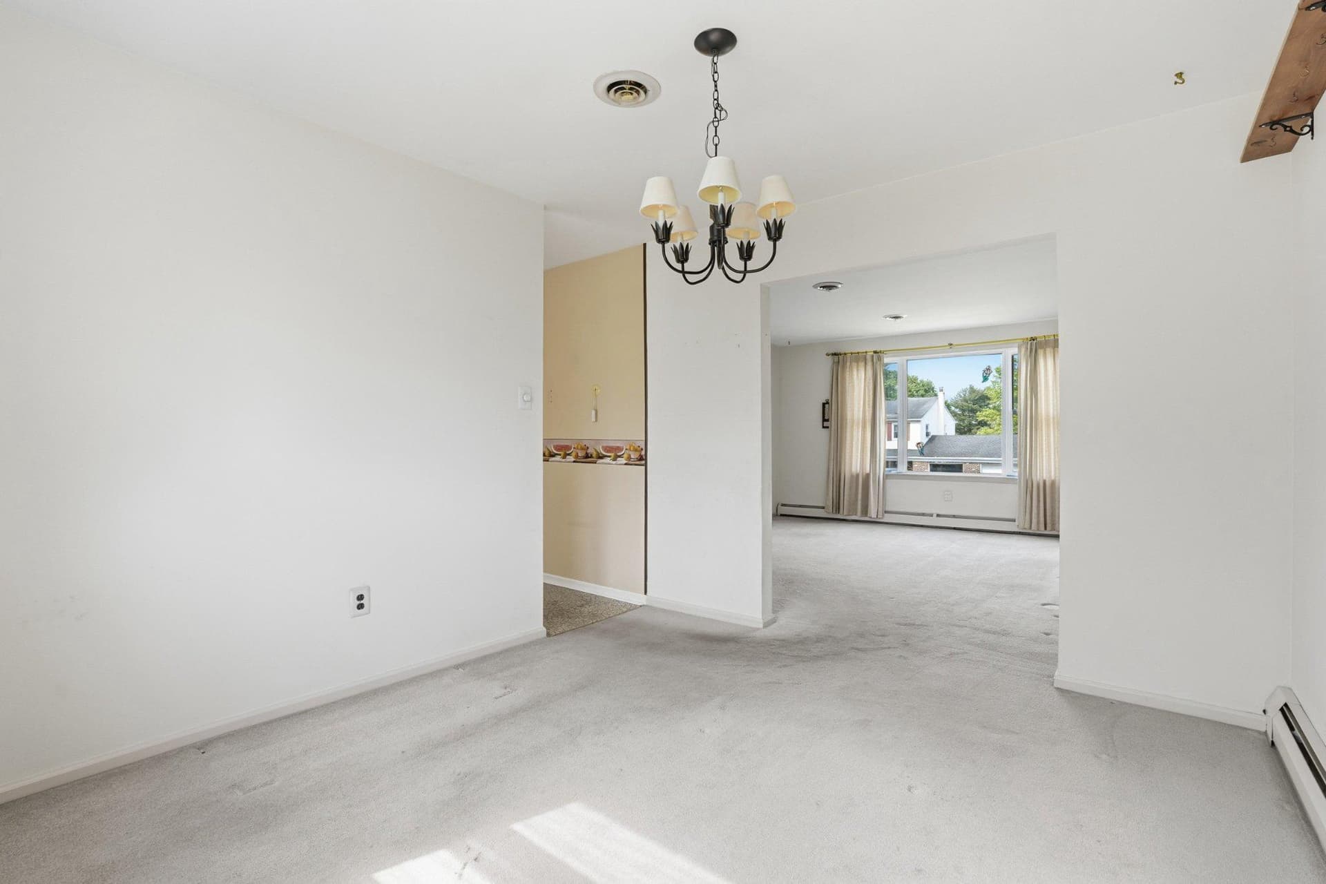 330 Wexford Road photo 8