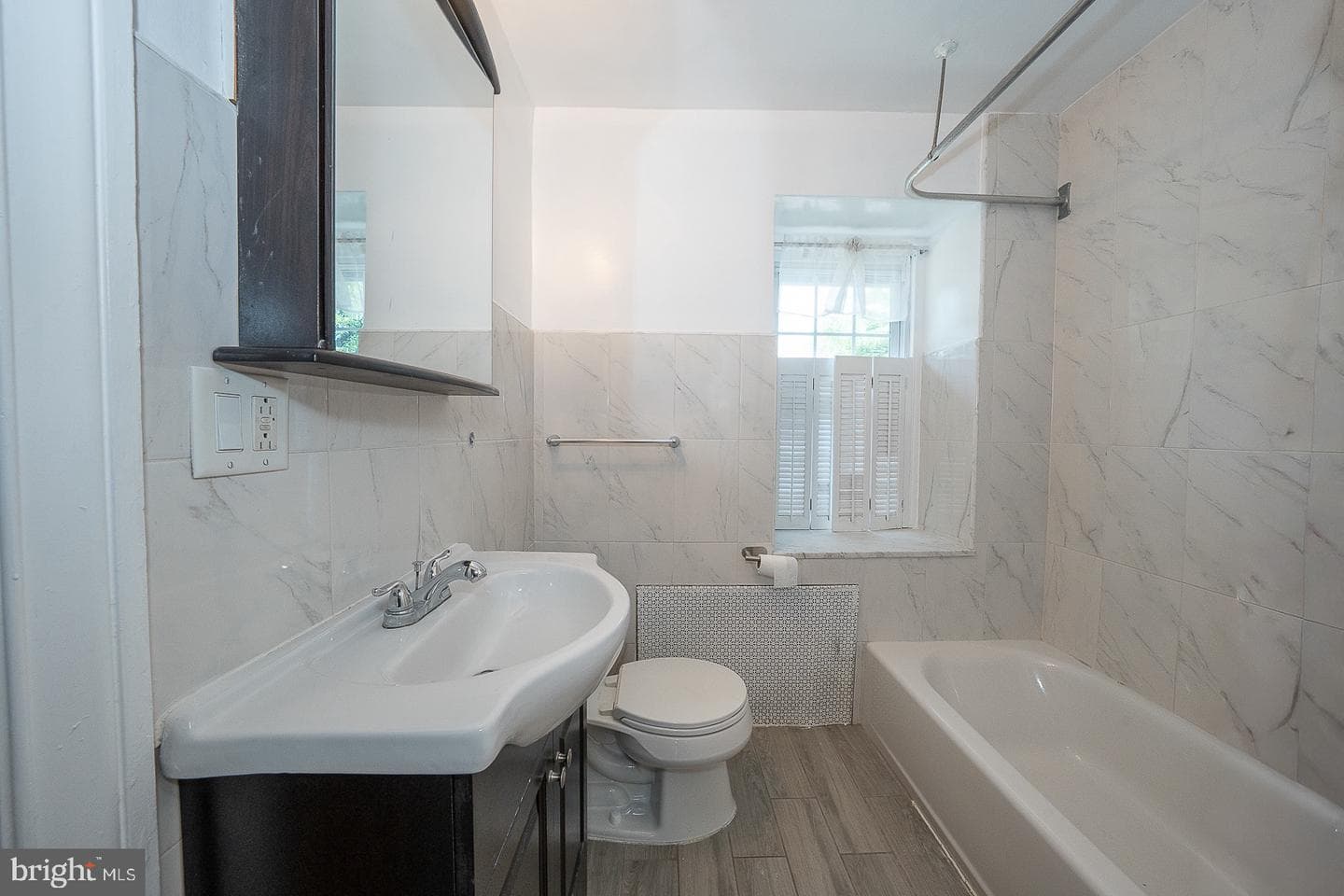 165 Stoneway Lane photo 34