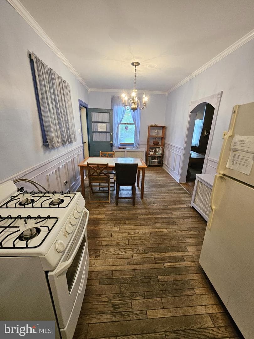 138 Ebenezer Avenue photo 8