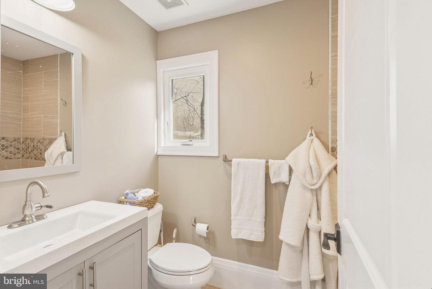 50 Fairview Road photo 22
