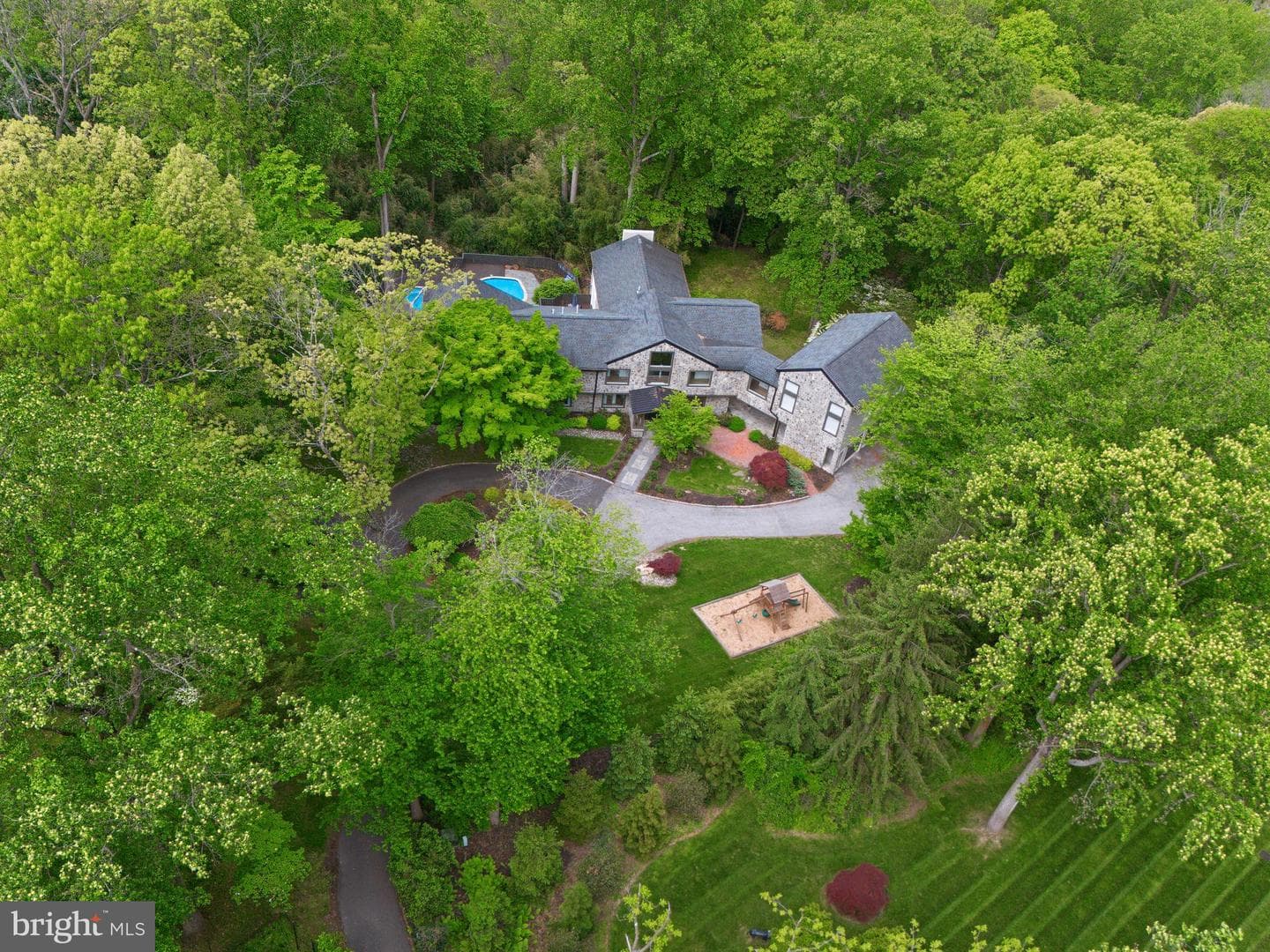 50 Fairview Road photo 58