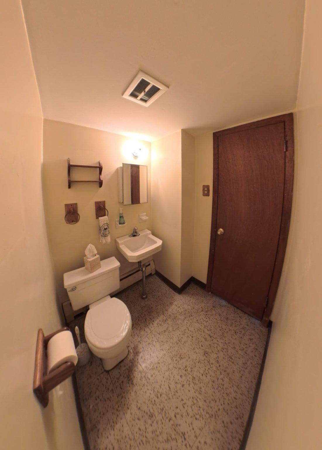 60 Hamilton St. photo 22