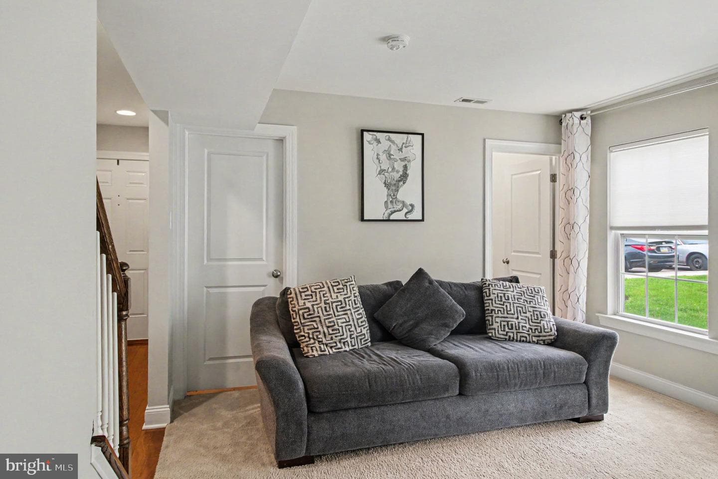 100 Arlington Lane photo 28