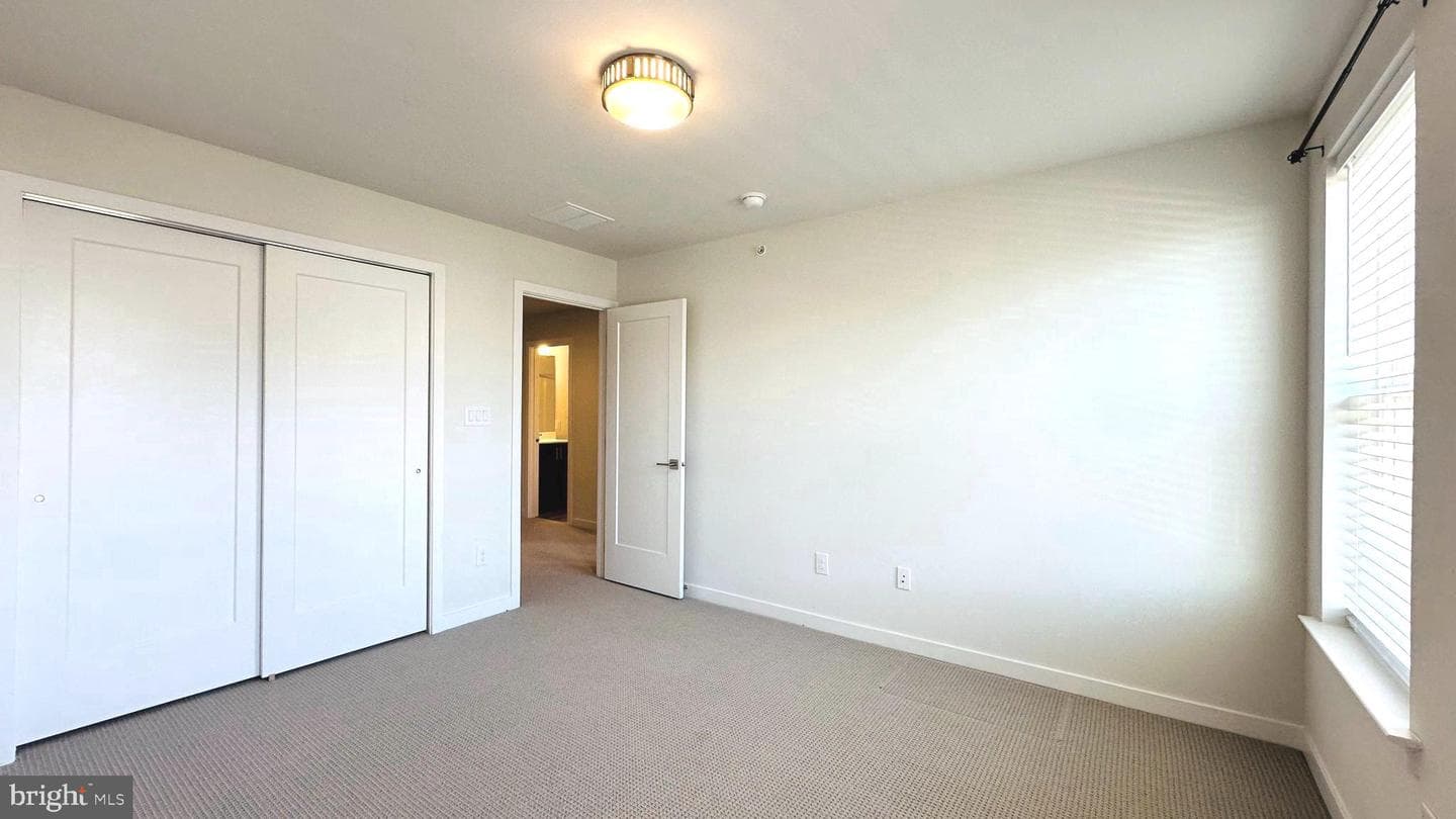 229 Wynstone Court photo 24