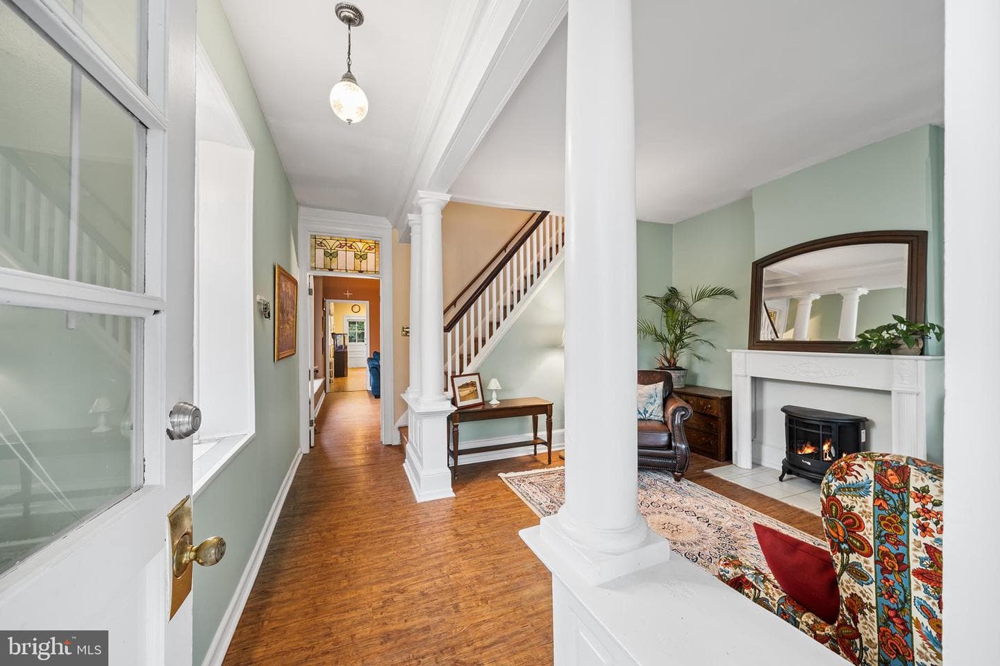 209 Harry Street photo 5