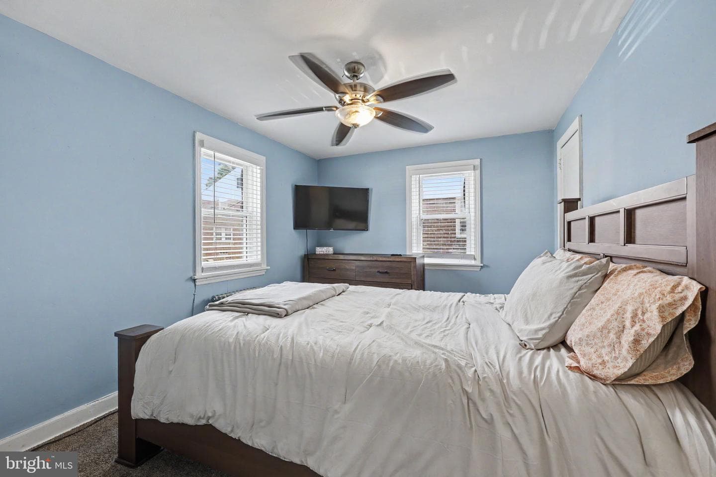 811 Spruce Street photo 13