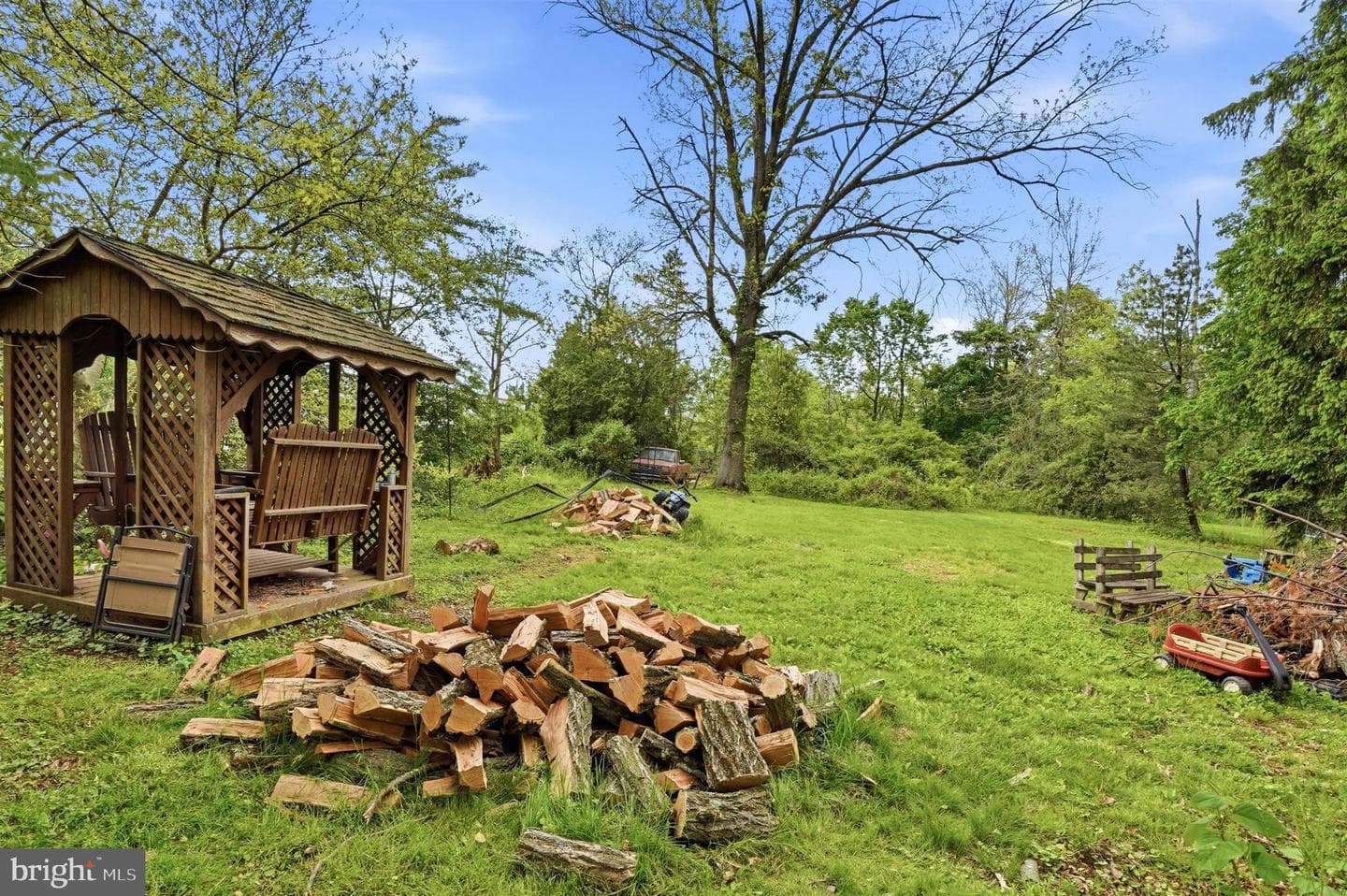 2950 E Walnut Street photo 22