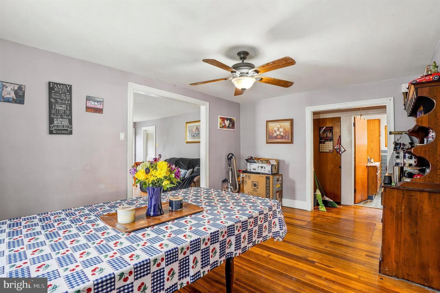 2950 E Walnut Street photo 8