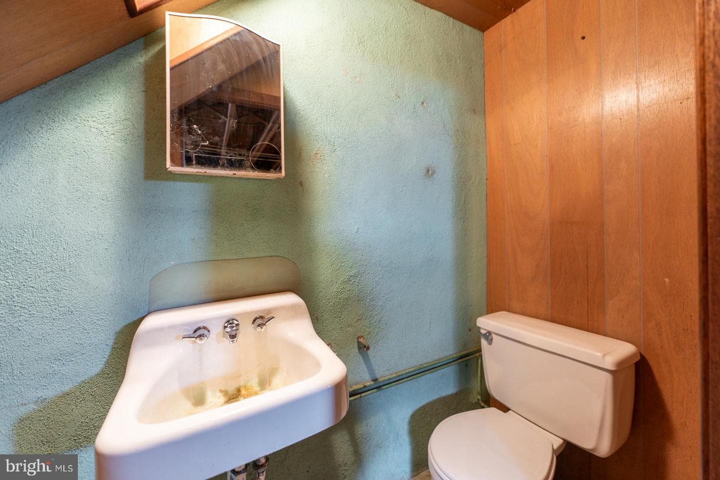 9 David Road photo 24