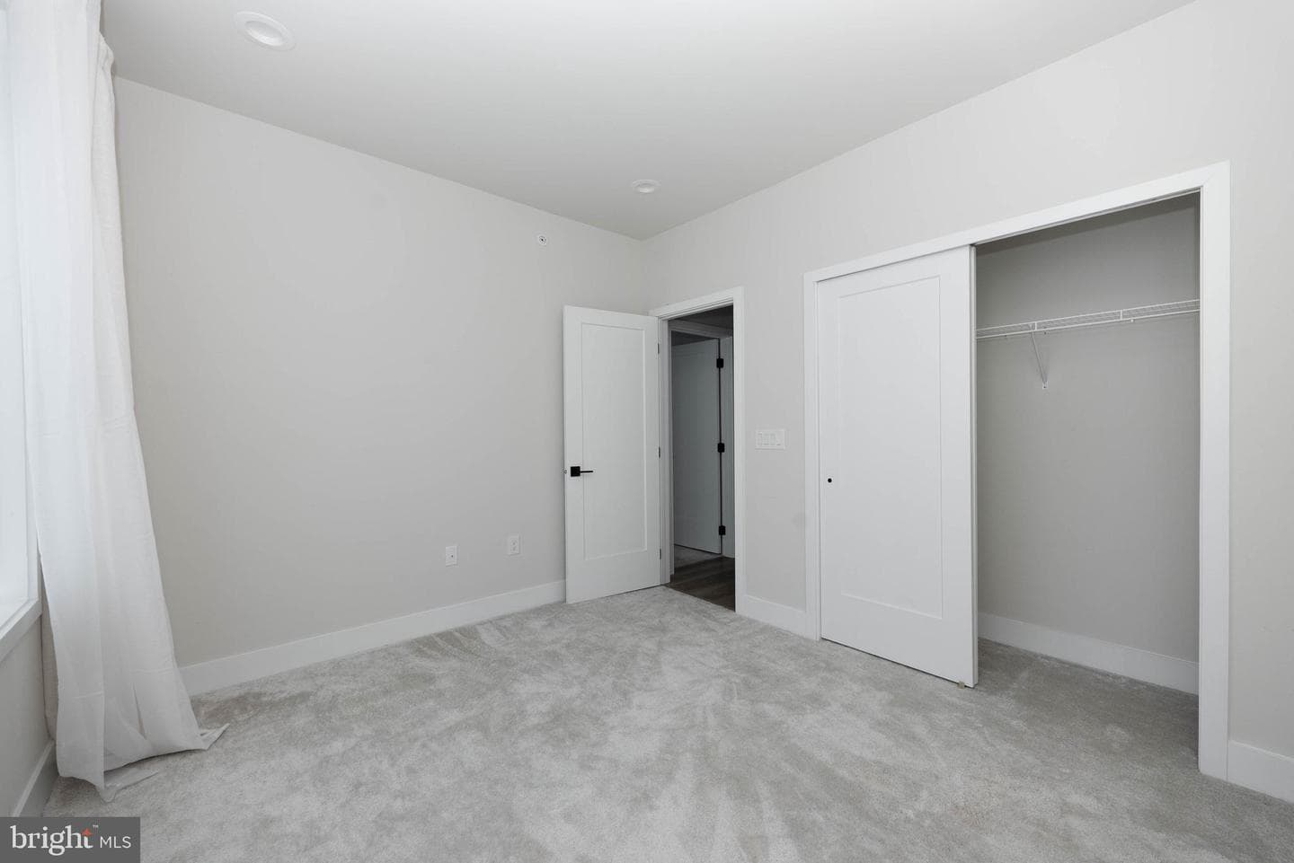 305 Manion Alley photo 14