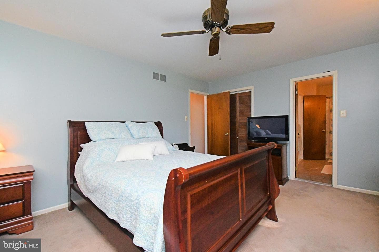 204 Orlemann Avenue photo 32