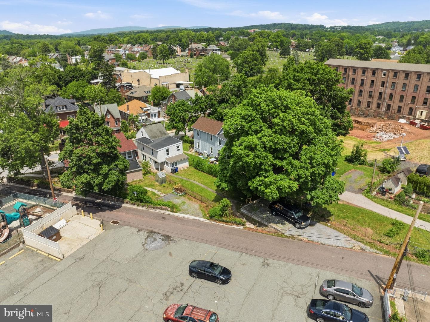 262 N Hanover Street photo 48