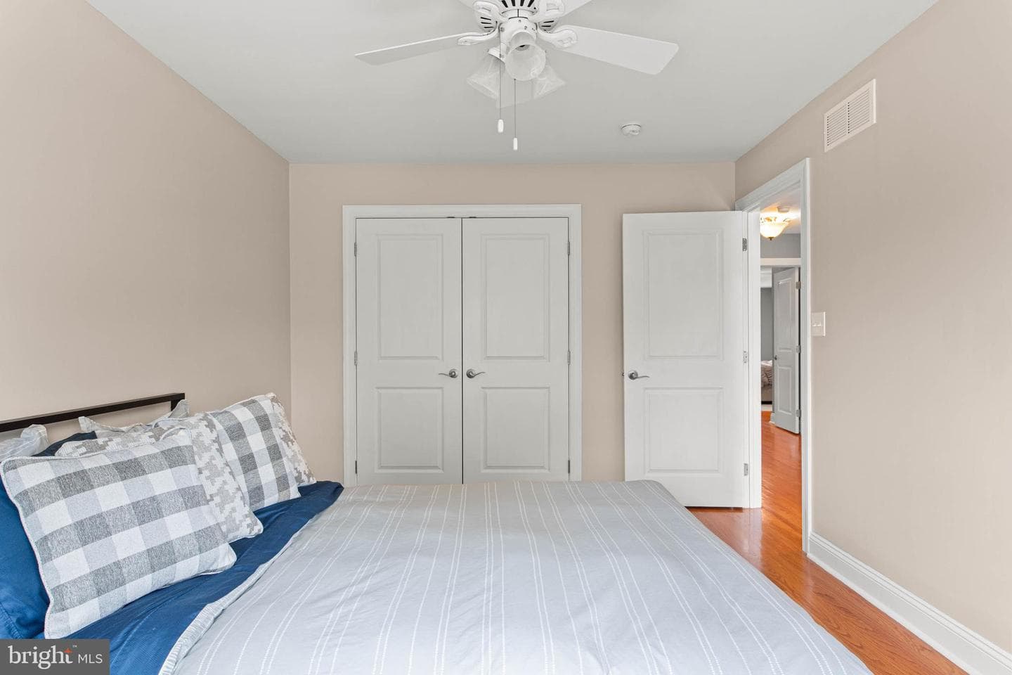 134 Carriage Court photo 17