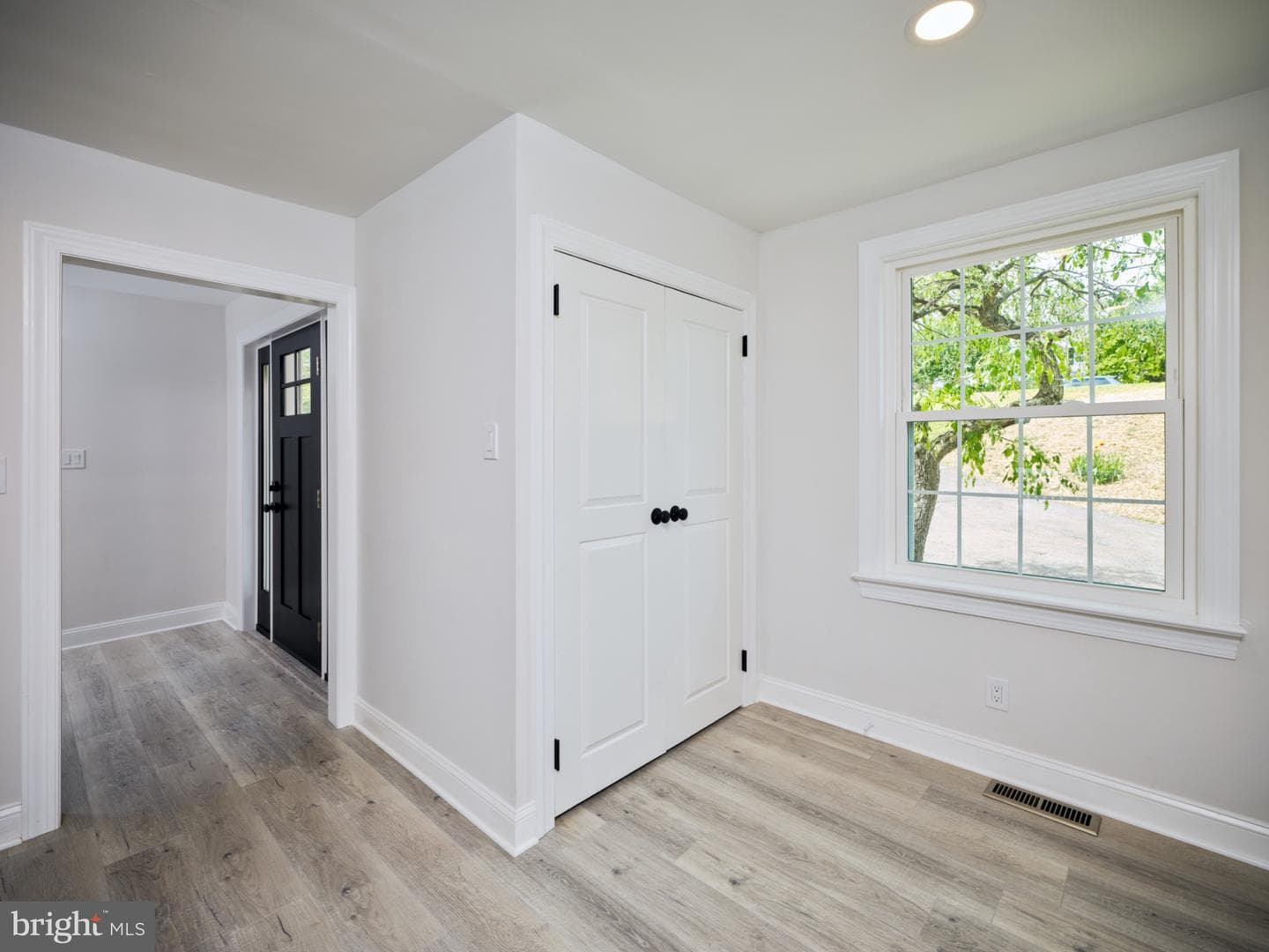 712 S Park Avenue photo 14