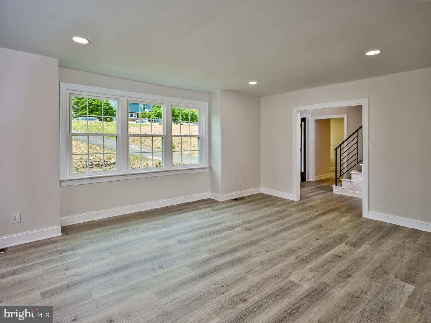 712 S Park Avenue photo 4
