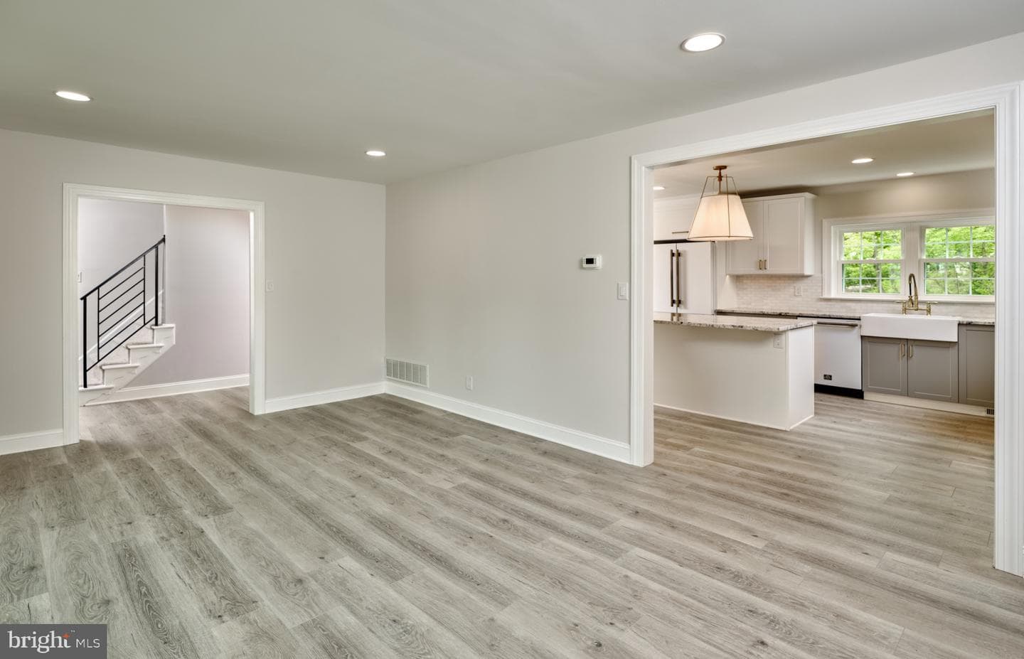 712 S Park Avenue photo 5