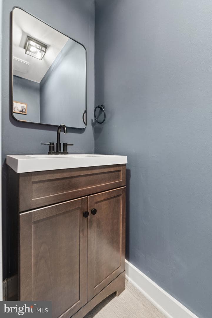2140 Ash Lane photo 23