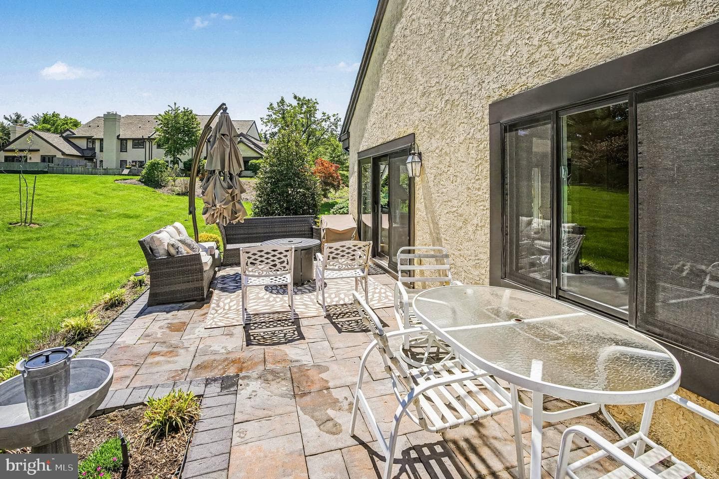 944 Hedgerow Court photo 45