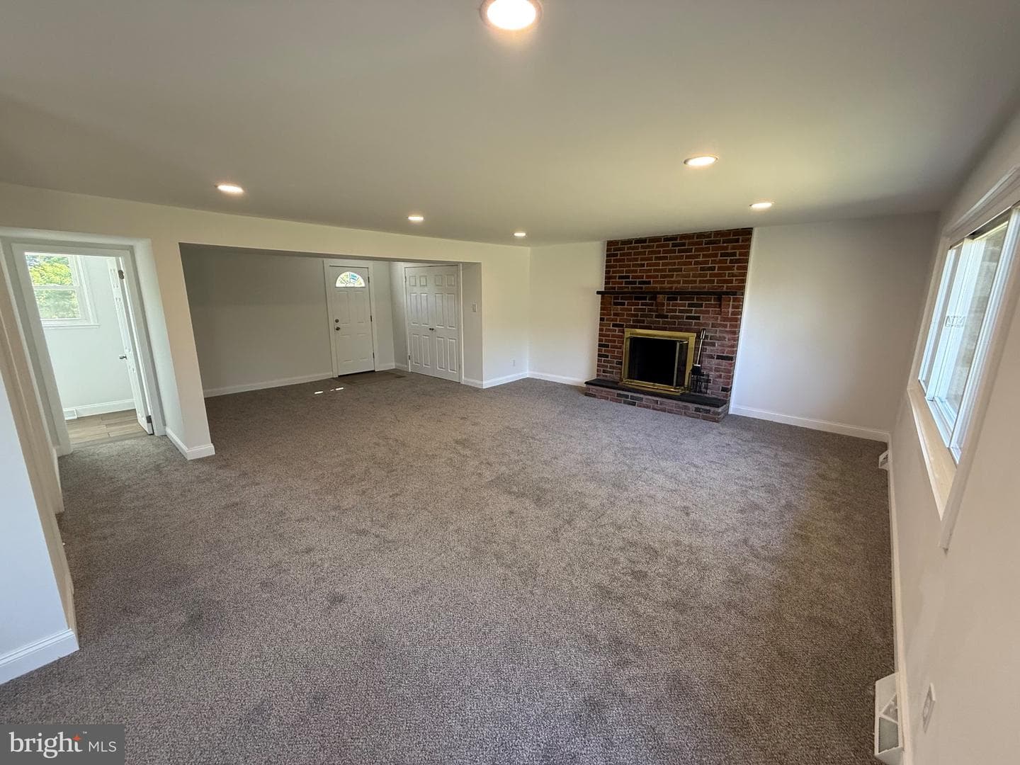 1104 Church Road photo 4