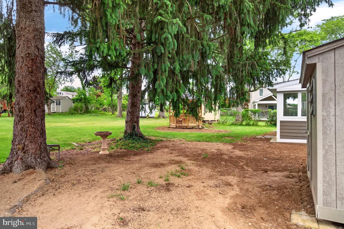501 Hemlock Road photo 43