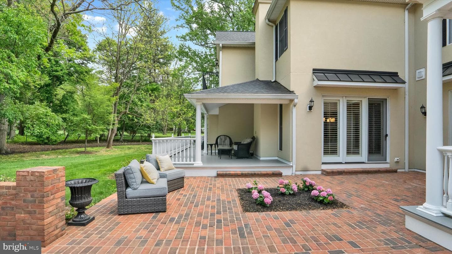 950 Pennbrooke Lane photo 82