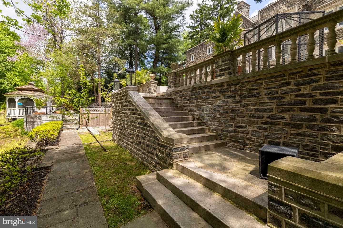 1670 Cloverly photo 87