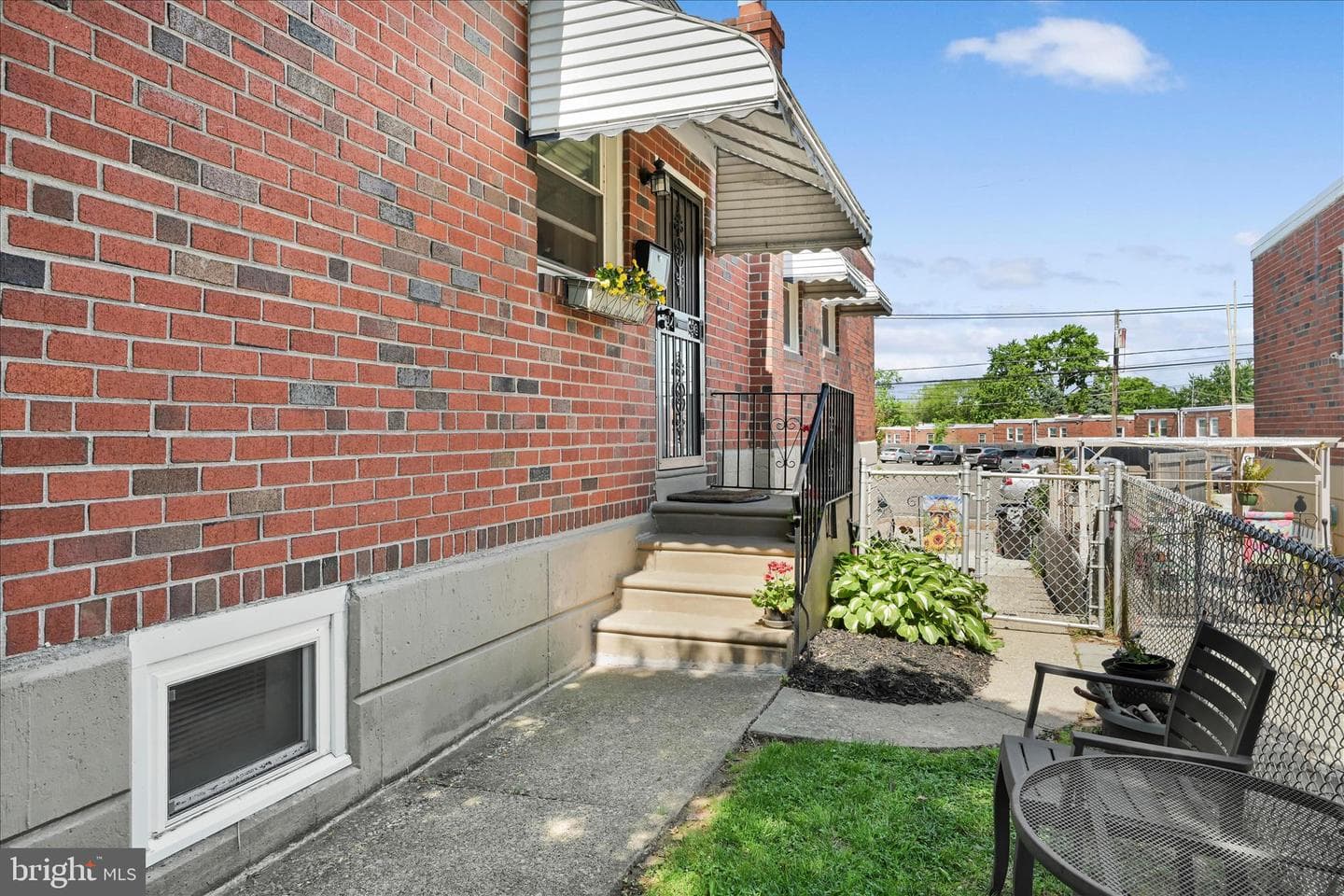 1707 Kendrick Lane photo 3