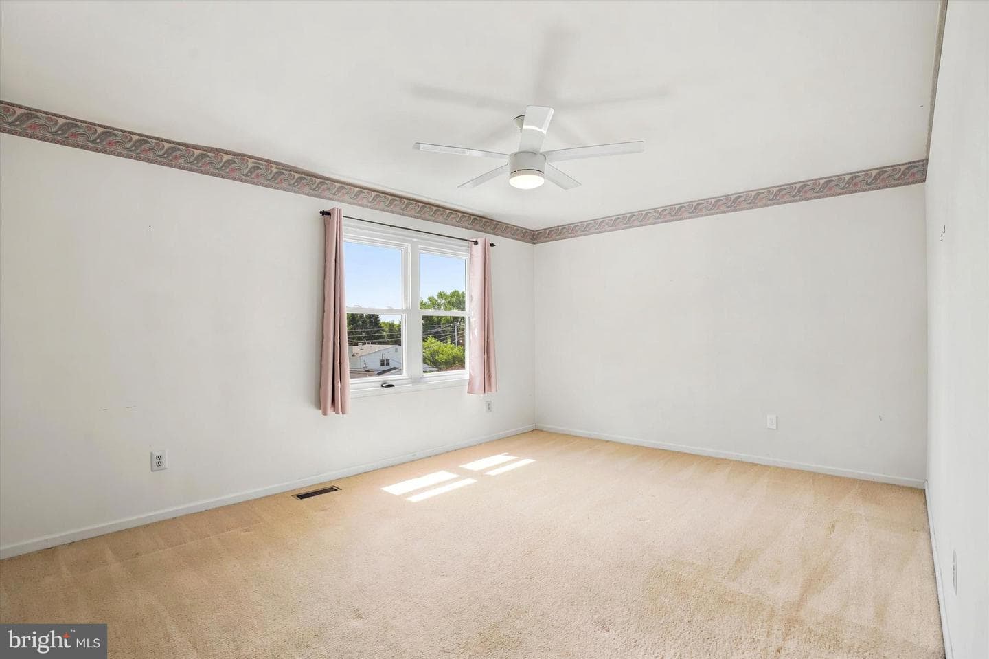 1490 N Wales Road photo 29