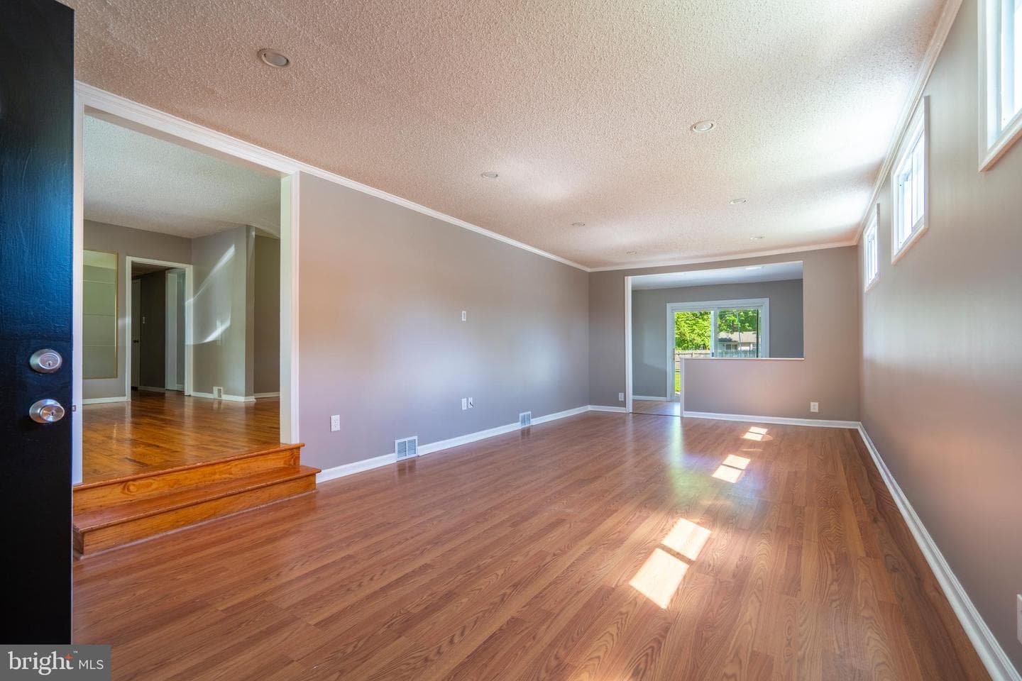 23 Maple Avenue photo 19