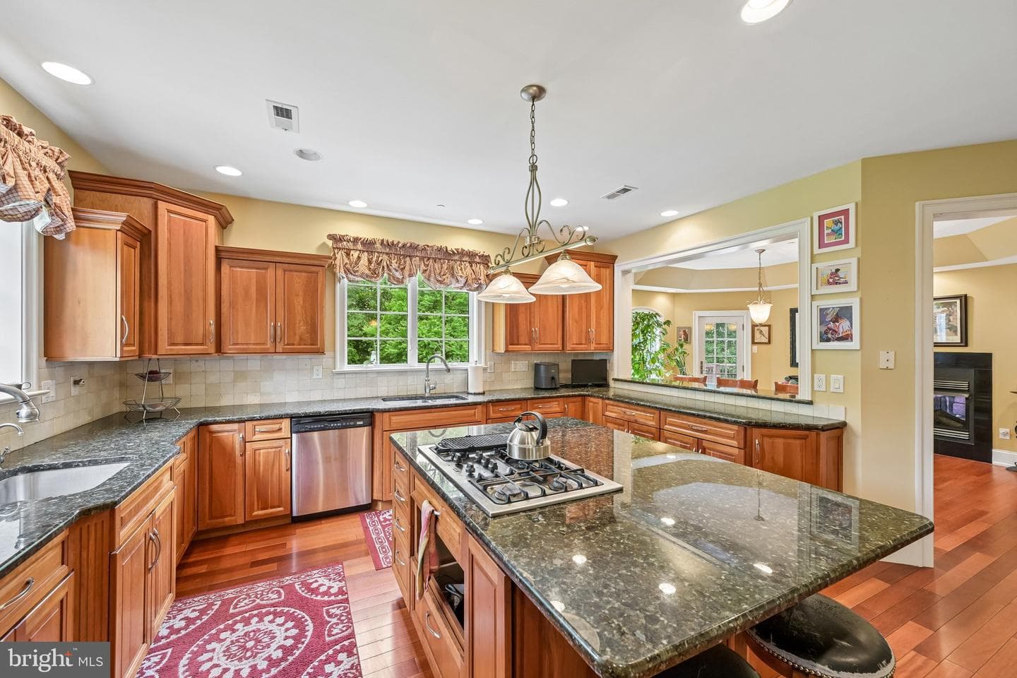 378 S Warner Road photo 34