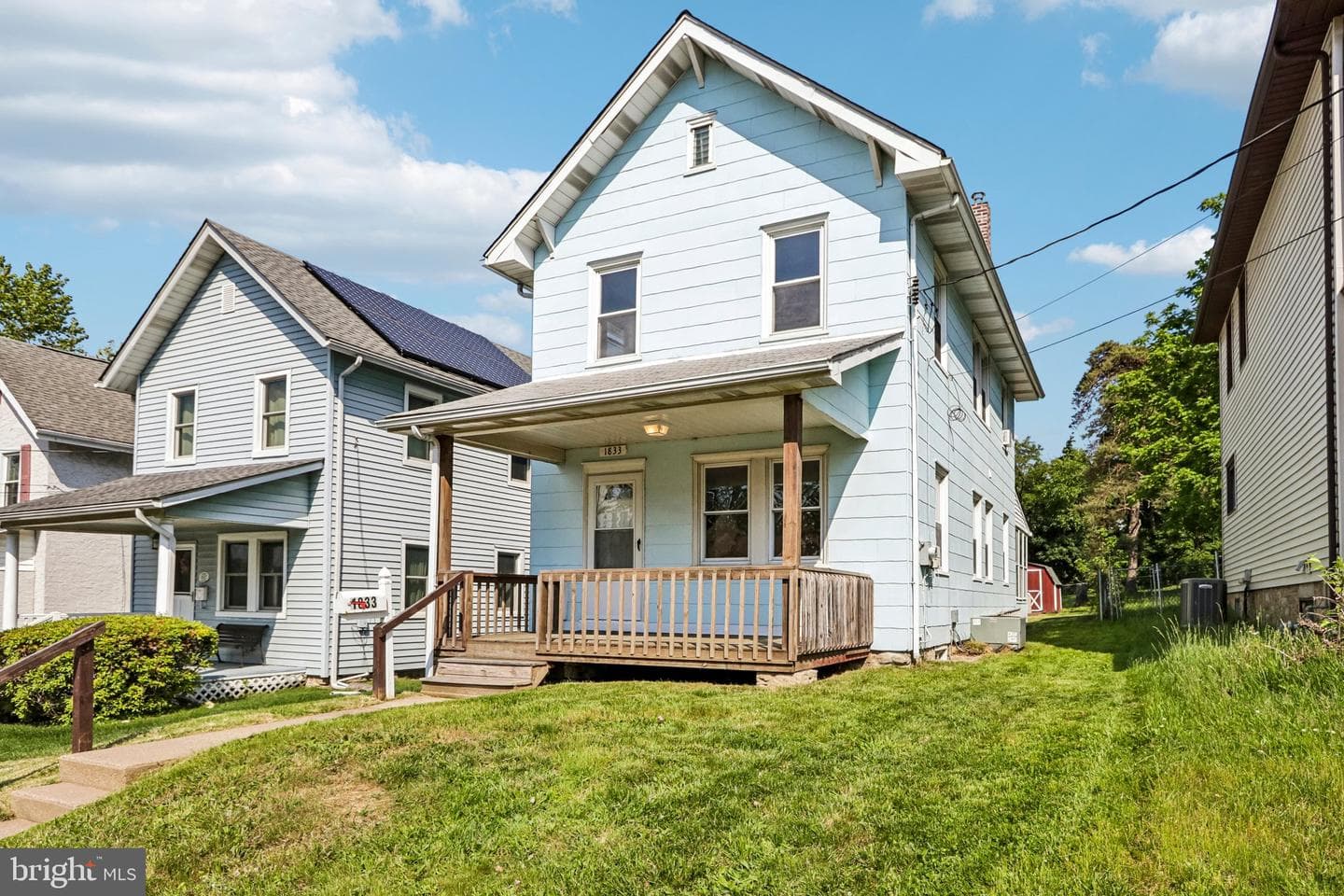 1833 Fairview Avenue photo 2