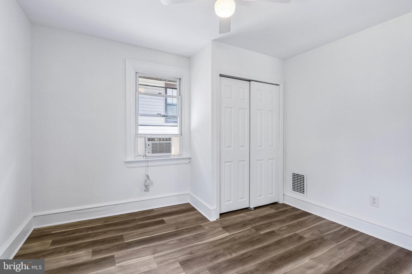 1833 Fairview Avenue photo 25