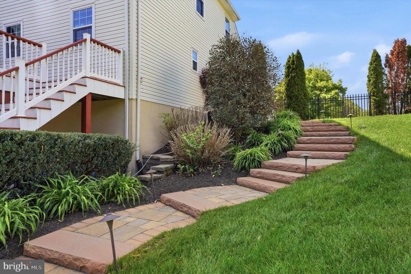 17 Carriage Circle photo 35