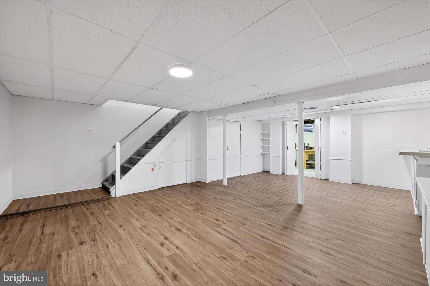 73 Roboda Boulevard photo 24