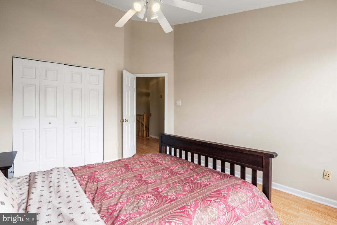 166 Royer photo 22