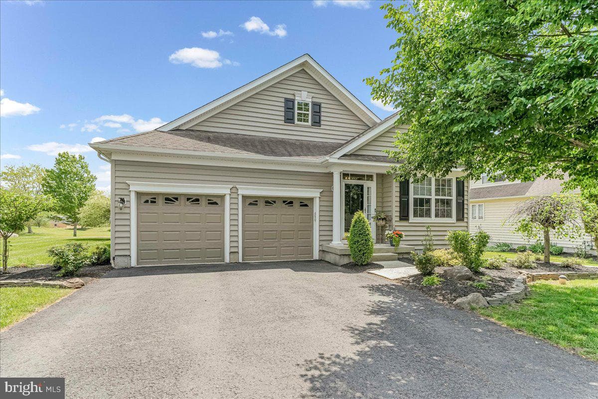 156 Masters Drive photo 46